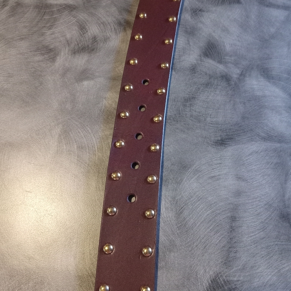 Michael Kors belt. - Picture 3 of 5